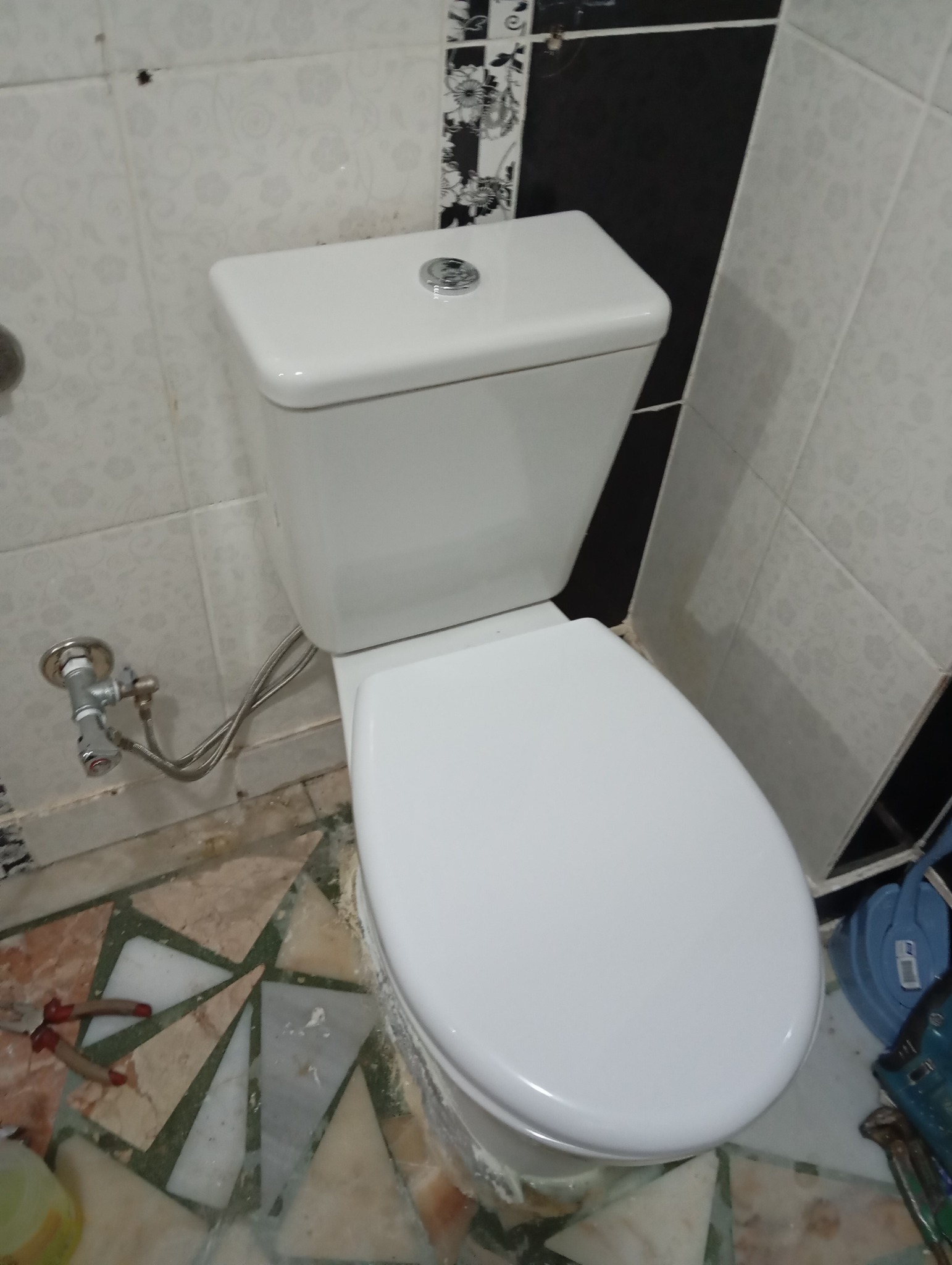Tuvalet tıkanıklığı açma uygulama görseli